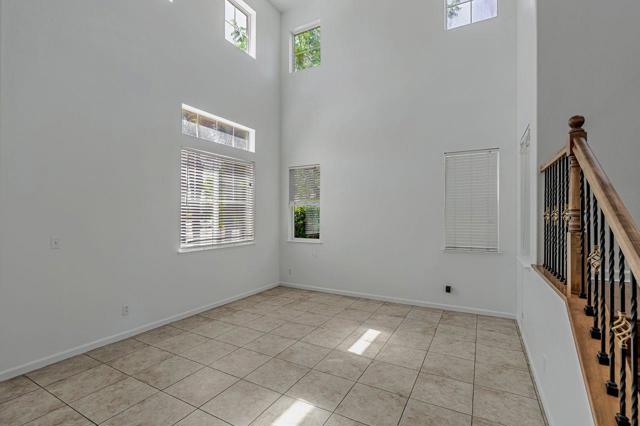 1619 Tumbleweed Way, Los Banos CA: https://media.crmls.org/mediaz/9350d584-65b7-4571-a60b-5f8b86dd1eb9.jpg