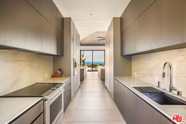 Drew Fenton | 11809 Ellice Street Malibu CA | MLS: 7307289 Drew Fenton | 11809 Ellice Street Malibu CA | MLS: 7307289