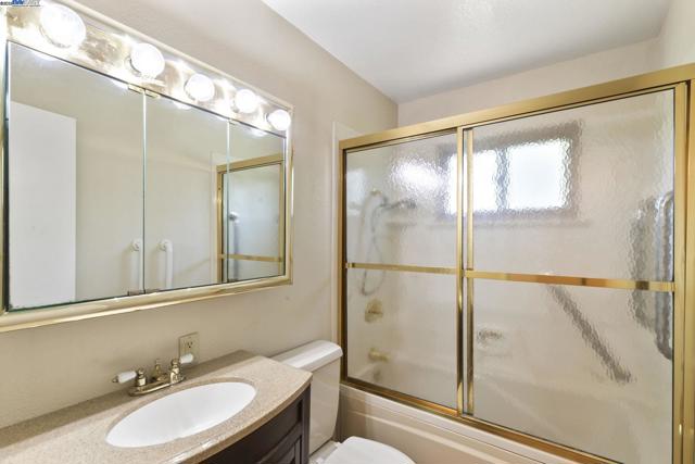 1128 Verona Ave, Livermore CA: https://media.crmls.org/mediaz/9351877b-ae59-4347-8657-6c19b946563f.jpg