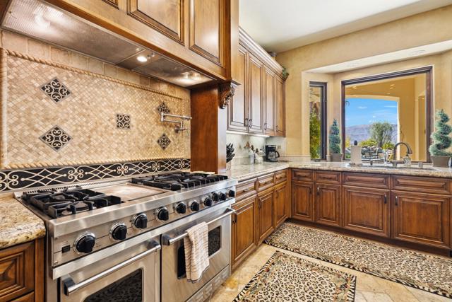 Image 41 of 99 For 4 Terra Vista Court