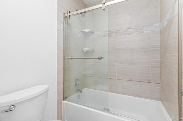 Detail Gallery Image 17 of 37 For 1235 Parker Pl 3j,  San Diego,  CA 92109 - 2 Beds | 2 Baths