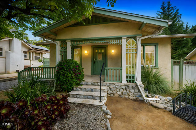 Detail Gallery Image 2 of 29 For 1712 N El Molino Ave, Pasadena,  CA 91104 - 3 Beds | 2 Baths