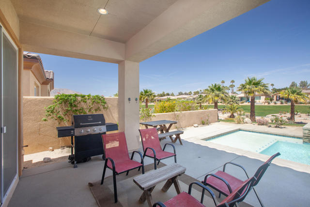 67424 Zuni Court Court, Cathedral City CA: https://media.crmls.org/mediaz/93537af5-d5ff-4998-8f36-1035362f8418.jpg