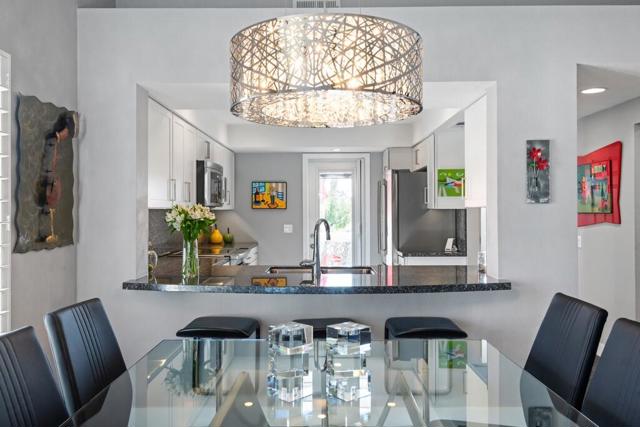 153 Desert Falls E Drive, Palm Desert CA: https://media.crmls.org/mediaz/9353e735-041f-4424-a61f-48ca47a6c8b2.jpg