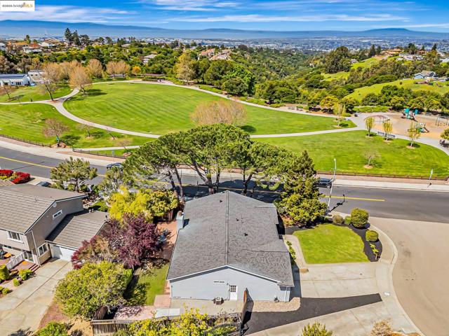 Image 24 of 30 For 4001 Plumas Ct