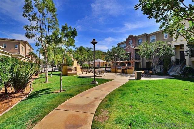 5059 Juneberry Ct, San Diego CA: https://media.crmls.org/mediaz/9354db2b-dad3-447a-958d-b24e6723c4fb.jpg