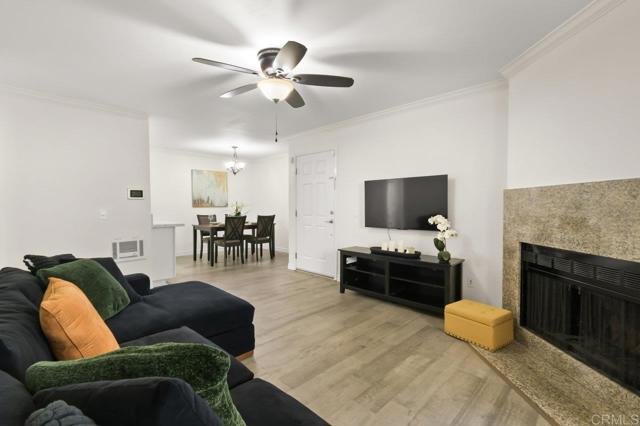 Detail Gallery Image 6 of 27 For 9959 Azuaga St #I-105,  San Diego,  CA 92129 - 2 Beds | 2 Baths