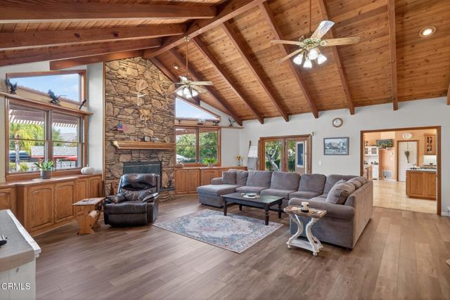 Detail Gallery Image 12 of 73 For 1125 Spring St, Oak View,  CA 93022 - 4 Beds | 4 Baths