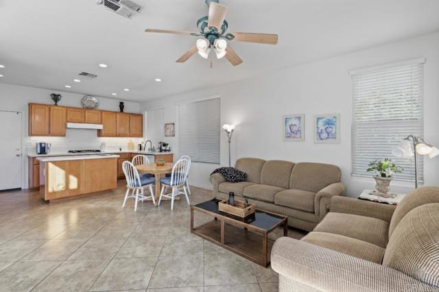 Detail Gallery Image 14 of 45 For 23 Greenvale, Rancho Santa Margarita,  CA 92688 - 4 Beds | 3 Baths