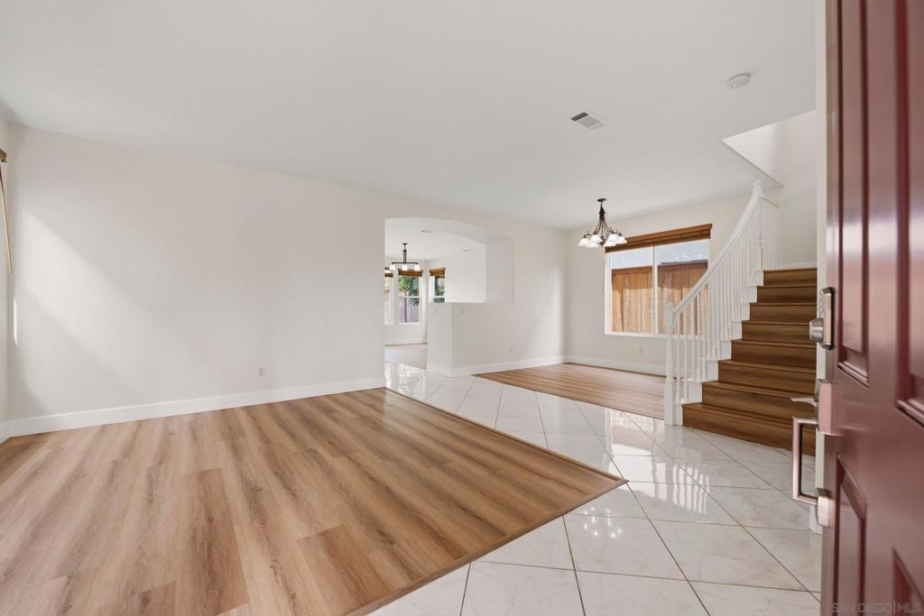 1499 Enchante Way - photo 2