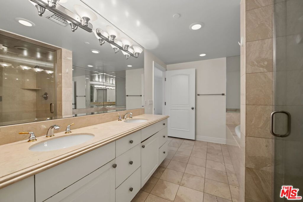 MLS #26855615 image #28