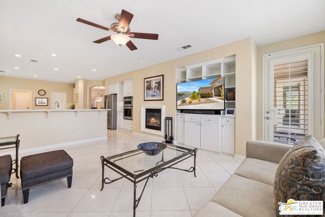 1850 Savanna Way, Palm Springs CA: https://media.crmls.org/mediaz/93582aec-a957-466c-ba1d-2a36952d3d2d.jpg