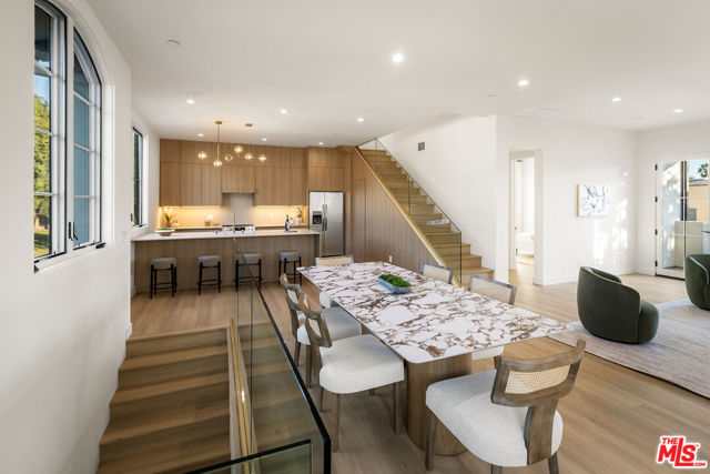 1203 N Vista Street, West Hollywood CA: https://media.crmls.org/mediaz/93595bac-53c8-4479-b059-2d0491481850.jpg