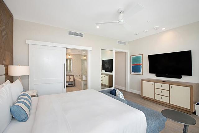 1500 Orange Ave, Coronado CA: https://media.crmls.org/mediaz/935992ed-85ad-46a2-b602-13587566e2fd.jpg