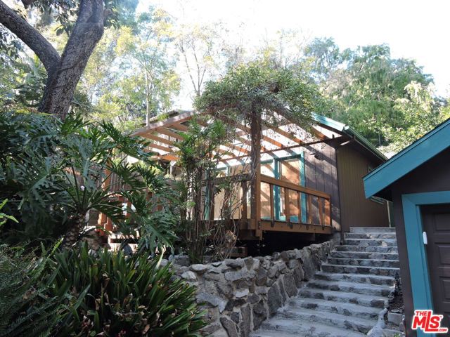 Image 2 for 8227 Lookout Mountain Ave, Los Angeles, CA 90046