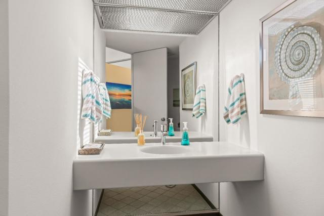 420 Seaview Drive, Aptos CA: https://media.crmls.org/mediaz/935a56c9-4d96-4728-8d2e-4a2382be37c8.jpg