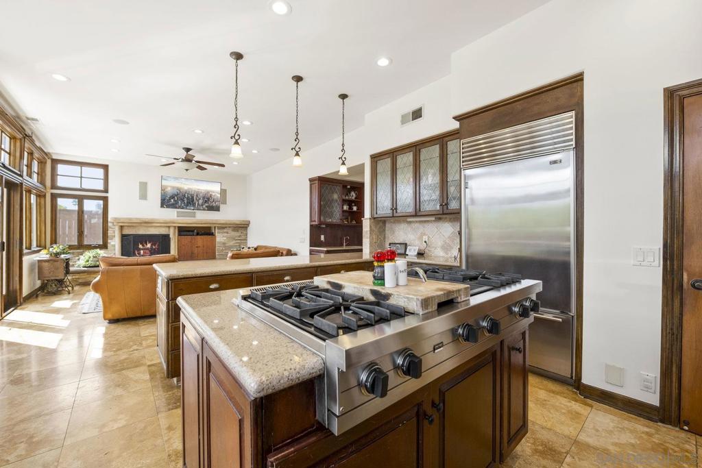 MLS #250041241SD image #17