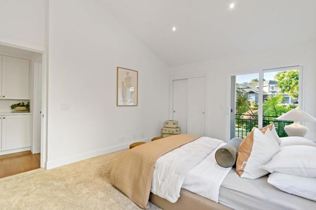 10 Bennett Road, Redwood City CA: https://media.crmls.org/mediaz/935b93d9-c175-487d-9c60-d4a945ff65de.jpg