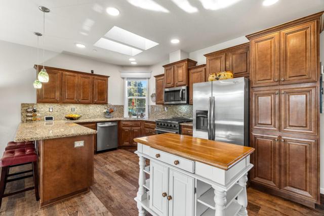 541 Casanova Avenue, Monterey CA: https://media.crmls.org/mediaz/935bea63-9d00-442c-adbf-4e318e77764a.jpg