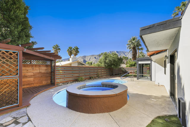 Property Photo 22