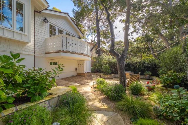 0 Lincoln 3 SW of 10th Avenue, Carmel CA: https://media.crmls.org/mediaz/935d2f73-8cfb-4eb6-a6db-839b9b4fab84.jpg