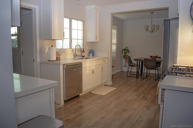 4092 Winona Ave, San Diego CA: https://media.crmls.org/mediaz/935d5fa5-d9ba-44ae-8c16-231a5a561068.jpg