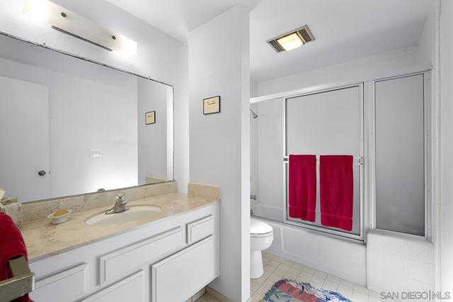 85 Catspaw Cpe, Coronado CA: https://media.crmls.org/mediaz/935e6d9b-73a8-42ef-b9d7-b5e1cdd5ad06.jpg