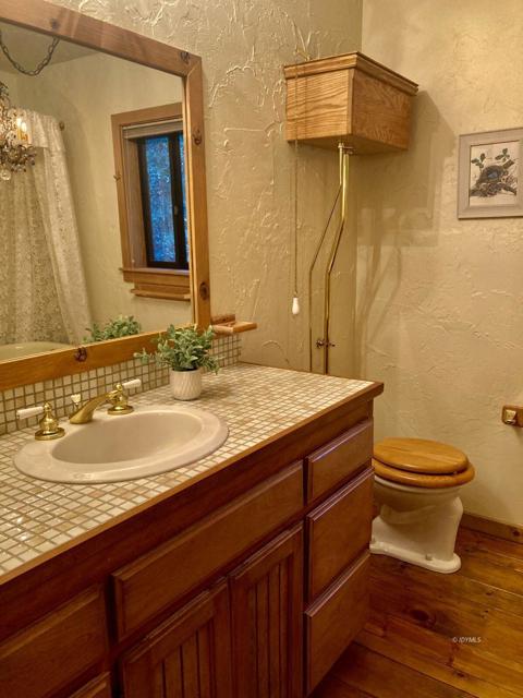 25500 Foster Lake Road, Idyllwild CA: https://media.crmls.org/mediaz/935f039d-a68a-4e32-bae8-d8c60f0e1fbb.jpg