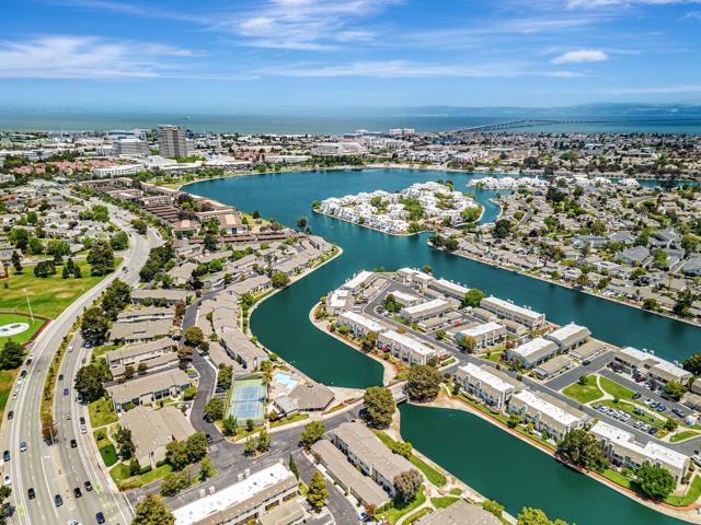 823 Perseus Lane, Foster City CA: https://media.crmls.org/mediaz/9360f4ed-3d15-41da-b6ce-3da62f524a52.jpg