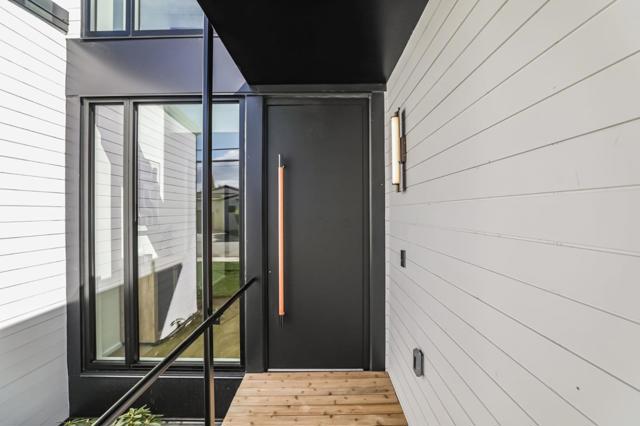 Image 4 of 60 For 2160 Menalto Avenue