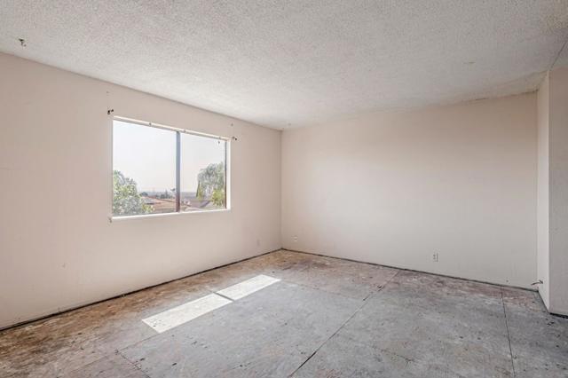 3047 Rollingwood Court, San Jose CA: https://media.crmls.org/mediaz/93623c56-5831-4660-99e2-cf520a14ea2b.jpg
