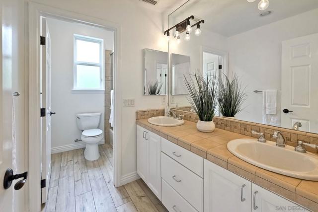 819 Van Nuys Street, San Diego CA: https://media.crmls.org/mediaz/93634e6d-c485-46f6-868c-f1c260b026dc.jpg