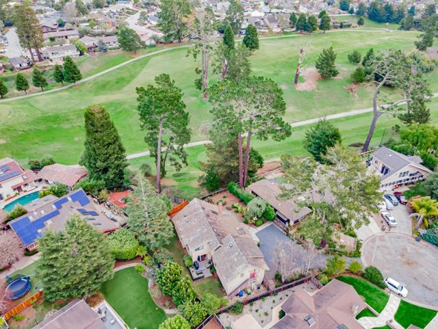 135 Seabreeze Place, Aptos CA: https://media.crmls.org/mediaz/93641d89-0dc5-4cf0-9ac5-10c483c19ffc.jpg