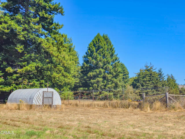 Detail Gallery Image 16 of 31 For 21601 Hellman Ln, Fort Bragg,  CA 95437 - 3 Beds | 1 Baths