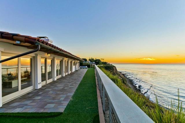 2101 Paseo Del Mar, Palos Verdes Estates, California 90274, 3 Bedrooms Bedrooms, ,2 BathroomsBathrooms,Residential,For Sale,Paseo Del Mar,219129583DA