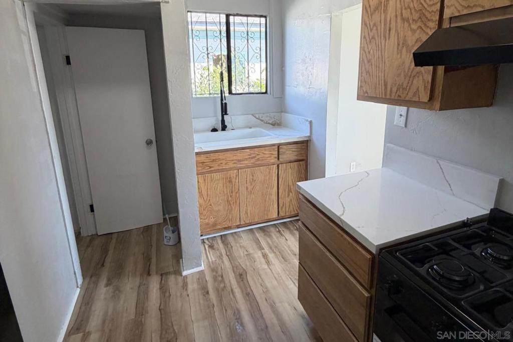 2578 L St - photo 10