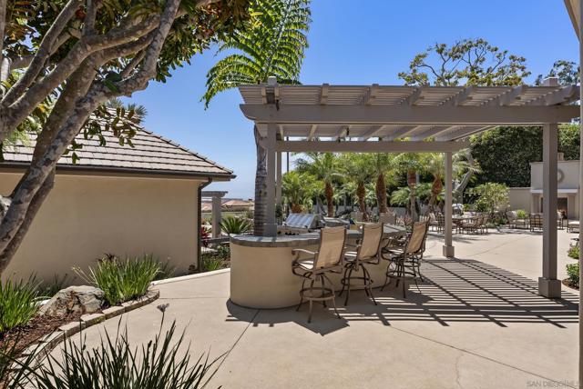 617 Gage Drive, San Diego CA: https://media.crmls.org/mediaz/93676990-b626-495a-b344-94de6c3bf310.jpg