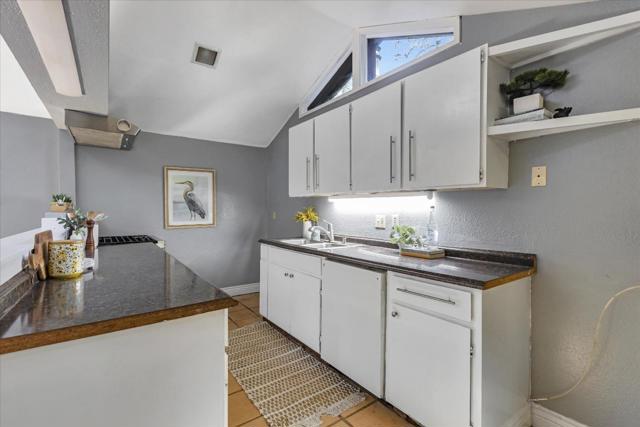 695 Creek Drive, Boulder Creek CA: https://media.crmls.org/mediaz/936916a1-82d9-4b50-809c-1d775b4b4068.jpg