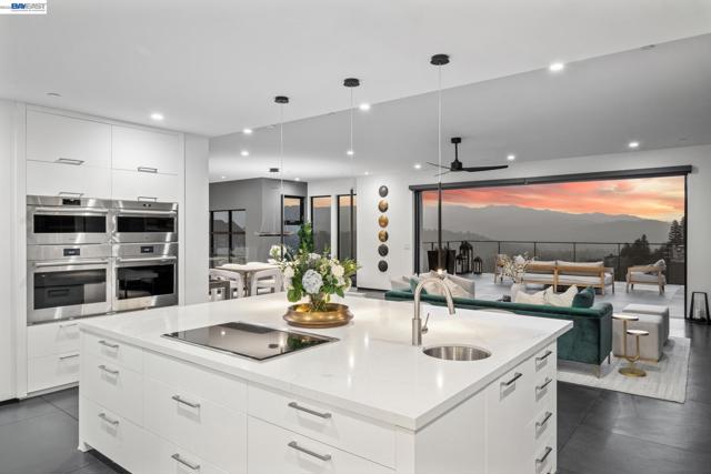 Image 15 of 60 For 2525 Biltmore Dr