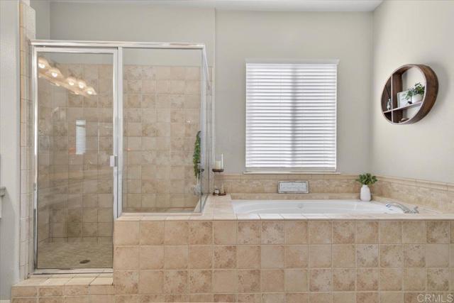 Detail Gallery Image 38 of 74 For 877 Hidden View Ln, Escondido,  CA 92027 - 4 Beds | 2/1 Baths