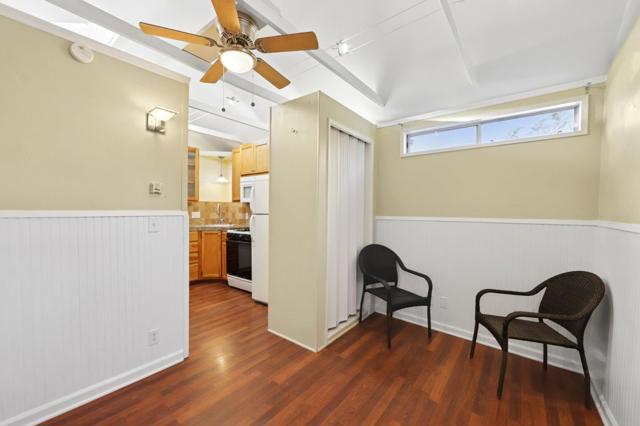 552 14th Avenue, Santa Cruz CA: https://media.crmls.org/mediaz/936c03b3-1489-4cd5-a132-a2c4373d37bf.jpg