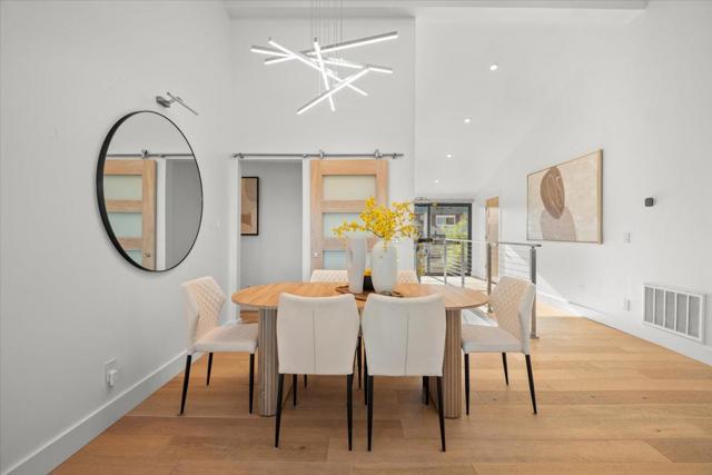 865 Somerset Court, San Carlos CA: https://media.crmls.org/mediaz/936c5266-096c-47e5-92c8-70500aff9f07.jpg