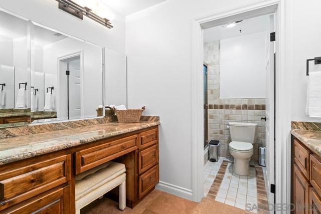 17109 Cloudcroft Dr, Poway CA: https://media.crmls.org/mediaz/936e0455-59c8-4165-8438-9672e8f73a4c.jpg