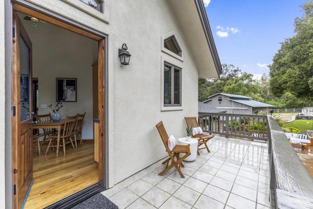 14205 Shannon Road, Los Gatos CA: https://media.crmls.org/mediaz/936f0c8c-ee2d-42f2-a3ad-80c043525d82.jpg