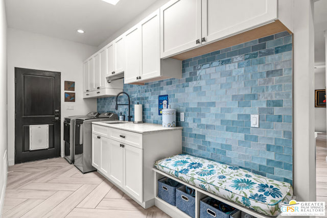 Image 33 of 72 For 1411 Buena Vista Drive