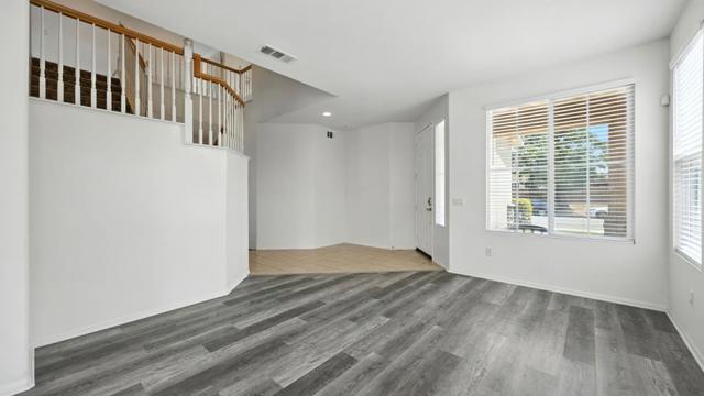 1553 Coldridge Circle, San Jacinto CA: https://media.crmls.org/mediaz/93708e3f-20c6-4033-ac1c-69c93cd2c92b.jpg