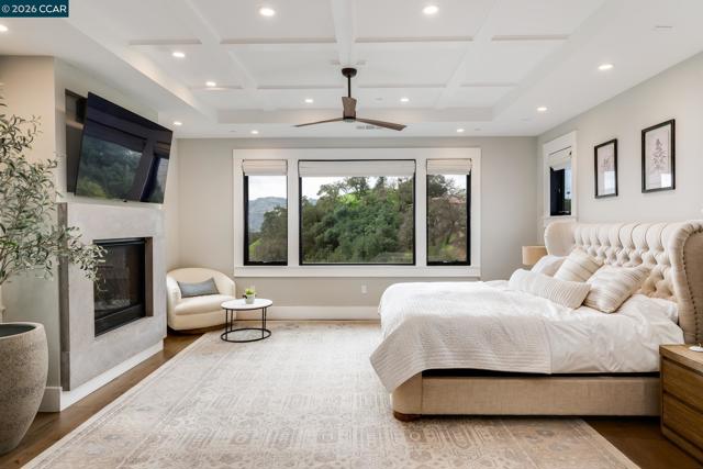 Image 27 of 59 For 401 Legacy Dr