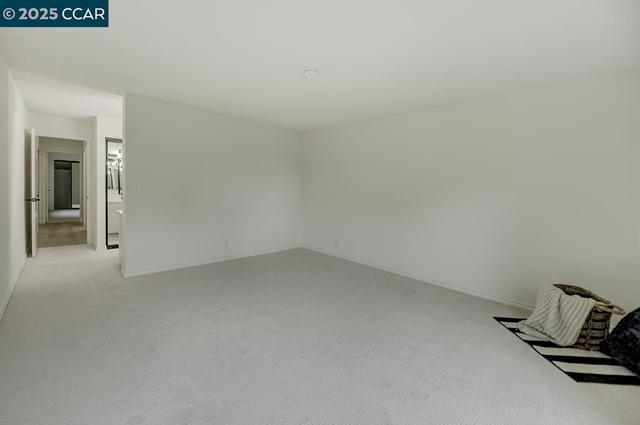 3350 Rossmoor Pkwy, Walnut Creek CA: https://media.crmls.org/mediaz/93711f88-6cd6-46c4-8367-b979a454ddd5.jpg