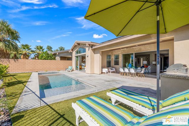 1385 Passage Street, Palm Springs, CA 92262