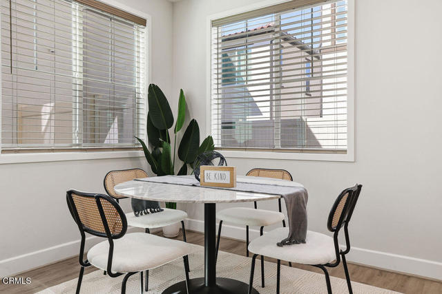 Detail Gallery Image 9 of 49 For 3067 Harrison Ln, Simi Valley,  CA 93065 - 3 Beds | 2/1 Baths